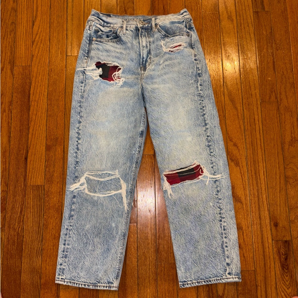 American Eagle Boyfriend Distressed and Patch Jeans - Size 4 X-Short